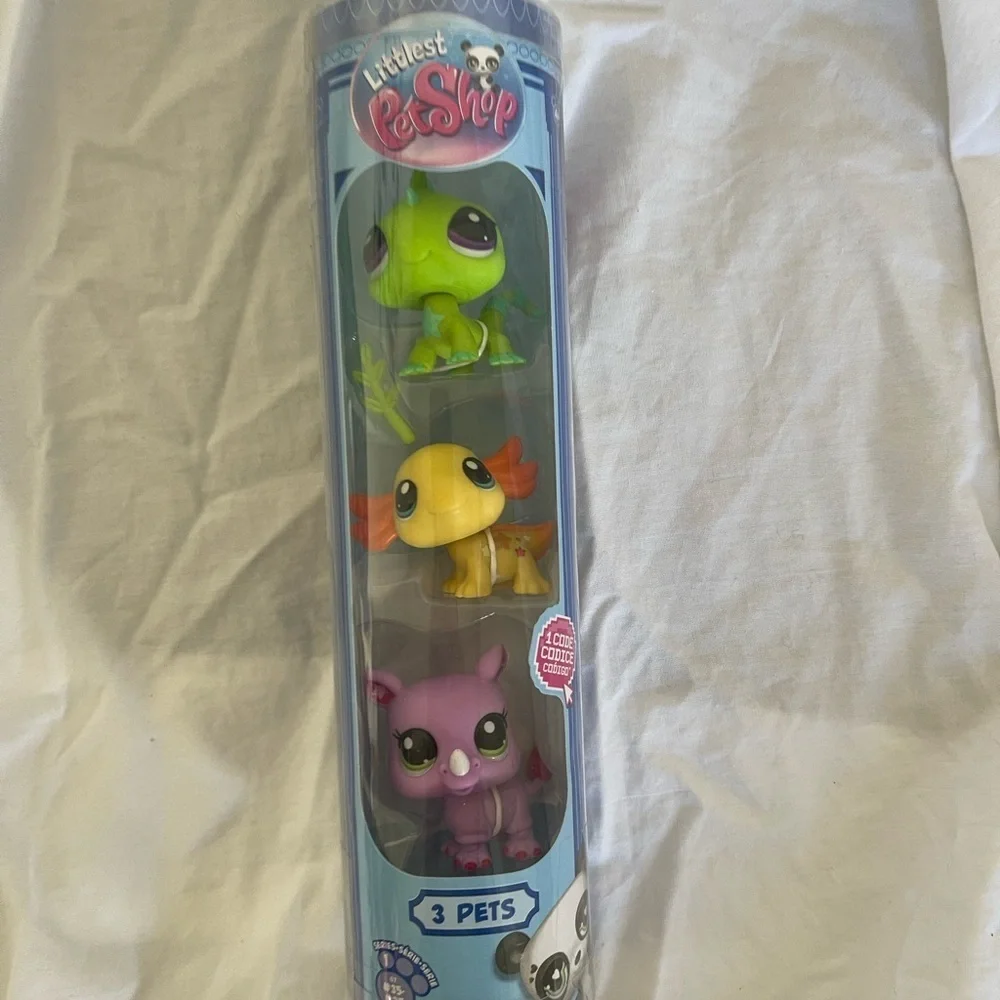 Littlest Pet Shop SERIES 1 Pet Trio Tube WILD VIBES Iguana Axolotl Rhino NEW